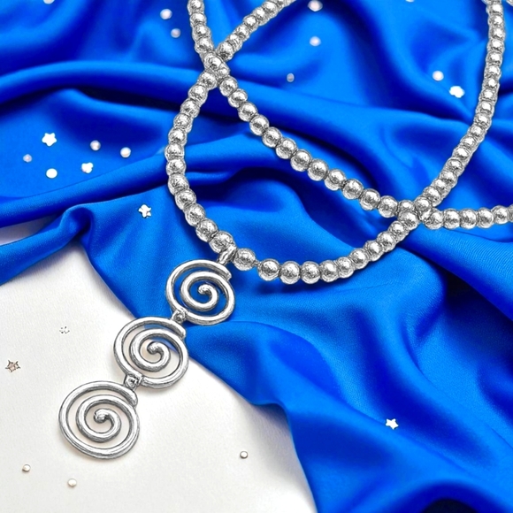 🆕️ Boho Glam Spiral Pendant Layered Beaded Necklace Set White Gold Plated - Picture 4 of 13